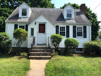22 Greystone Rd, Saugus, MA 01906