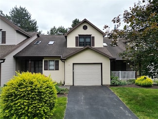 34 Pumpkin Hill, Rochester, NY 14624