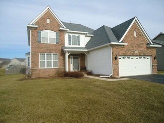 2650 Cameron Dr, Hampshire, IL 60140