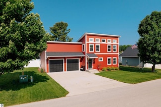 11574 S Sunset Dr, Glen Arbor Township, MI 49636