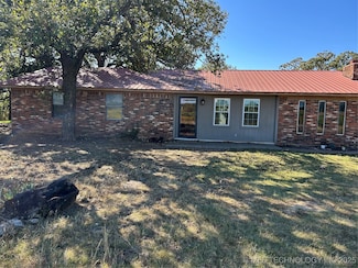 29046 E1900 Rd, Loco, OK 73442