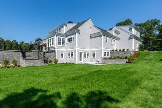 8 Bascom Hollow, Harwich, MA 02645