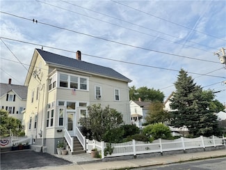 12 3rd Ave Unit 1, Woonsocket, RI 02895