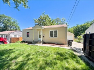 2619 57th St, Des Moines, IA 50310