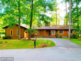 14745 Locust Ct, Swan Point, MD 20645