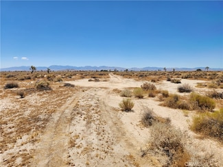 5 AC E Ave G8, Lancaster, CA 93535