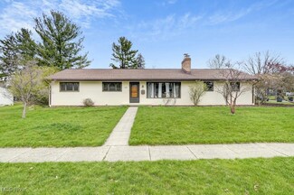 1269 Walton Dr, Akron, OH 44313