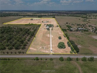 12902 Schmidt Rd, Prairie View, TX 77484
