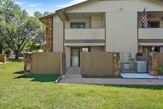 7911 E 66th St Unit 45, Tulsa, OK 74133