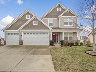 829 Bluff Ridge Ln, Shiloh, IL 62221