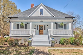 523 N Main St, Graham, NC 27253