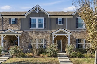 1103 Fairmont Ln, Lebanon, TN 37087