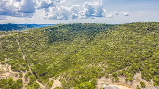 1300 S Goat Ridge, Pipe Creek, TX 78063