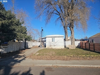 527 E Collins St, Goldendale, WA 98620