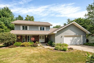 6216 Old Log Trail, Kalamazoo, MI 49009