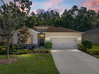 12717 Eastpointe Dr, Dade City, FL 33525