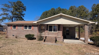 557 N Carolina 48, Gaston, NC 27832