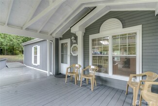 160 E Vaughn Place, Shelton, WA 98584