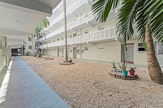 330 SE 2nd St Unit 103G, Hallandale Beach, FL 33009
