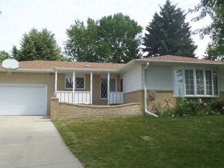 1026 Highland Place, Bismarck, ND 58501
