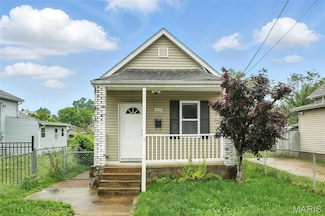 4674 Oldenburg Ave, Saint Louis, MO 63123