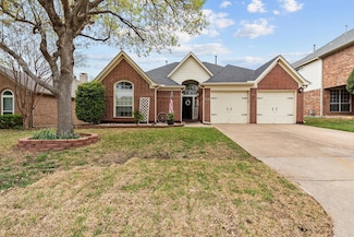 6416 High Brook Dr, Fort Worth, TX 76132
