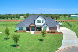14284 Owen Ln, Edmond, OK 73025