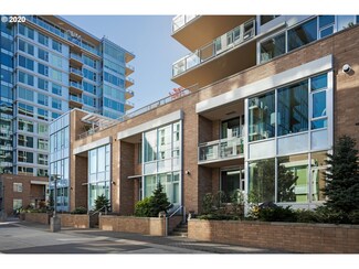 1930 SW River Dr Unit 104, Portland, OR 97201