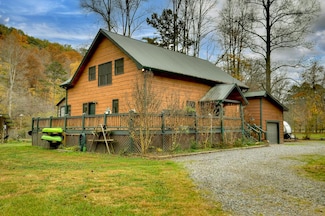 73 Luke Ln, Mineral Bluff, GA 30559