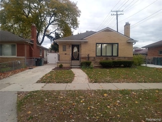 24230 Eastwood St, Oak Park, MI 48237