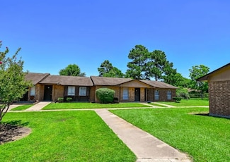 20598 Pine Island Rd, Hempstead, TX 77445