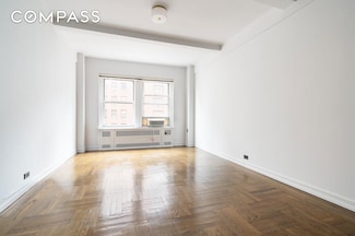 433 W 34th St Unit 9E, New York, NY 10001