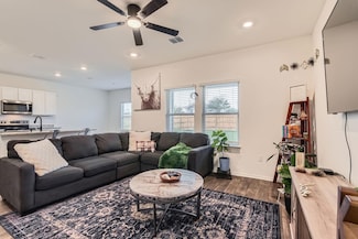 18517-A Cremello Dr, Manor, TX 78653