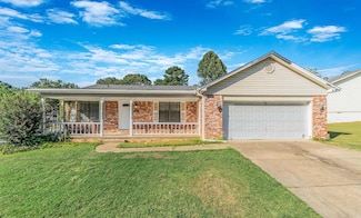 201 Autumnbrook Cir, Sherwood, AR 72120