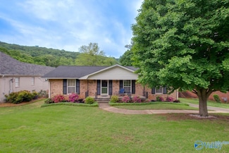 2116 Shades Crest Rd SE, Huntsville, AL 35801