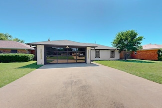1705 Creek Ridge Ct, Irving, TX 75060