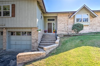 14435 Grace Ln, Rogers, AR 72756