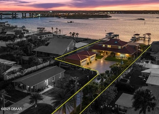 3318 S Peninsula Dr, Port Orange, FL 32127