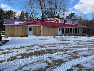 276 Central St, Hallowell, ME 04347