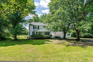 4313 Alkire Rd, Columbus, OH 43228