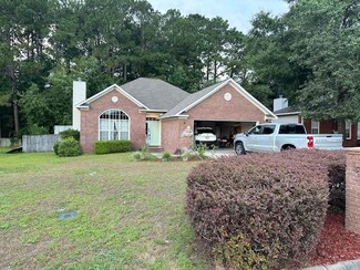 509 Mill Creek Cir, Dothan, AL 36305