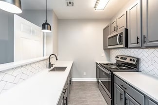 333 State St Unit 106, Bridgeport, CT 06604