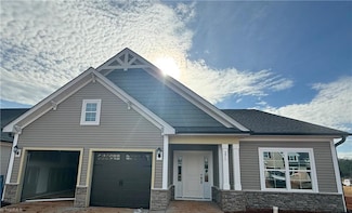 271 Morning Star Dr, Advance, NC 27006