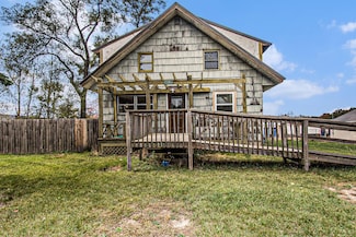 3056 E Apple Ave, Muskegon, MI 49442