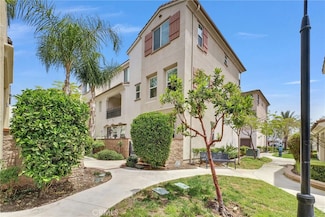 147 Royal Way, Upland, CA 91786