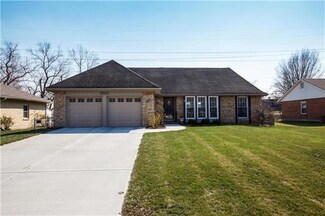 7707 W 90th Terrace, Overland Park, KS 66212