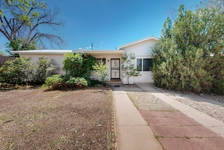 5416 Mountain Rd NE, Albuquerque, NM 87110