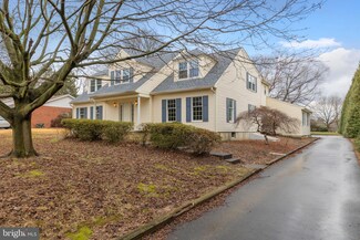 2737 Grubb Rd, Wilmington, DE 19810