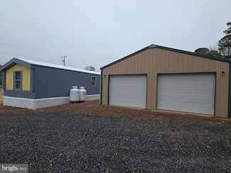 4008 Market St, Snow Hill, MD 21863