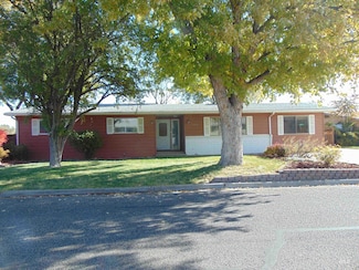 332 Sears Dr, Ontario, OR 97914